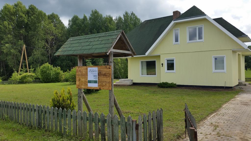 Hotel Viesu Nams Buselis Turaida Exteriér fotografie